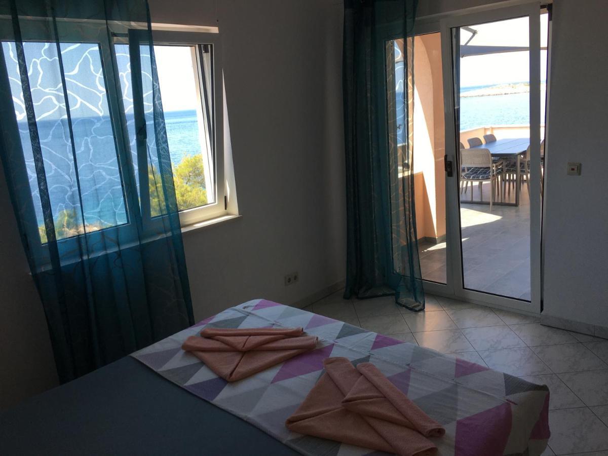 Direkt Am Meer-Apartments Puntaplanka Rogoznica  Kültér fotó