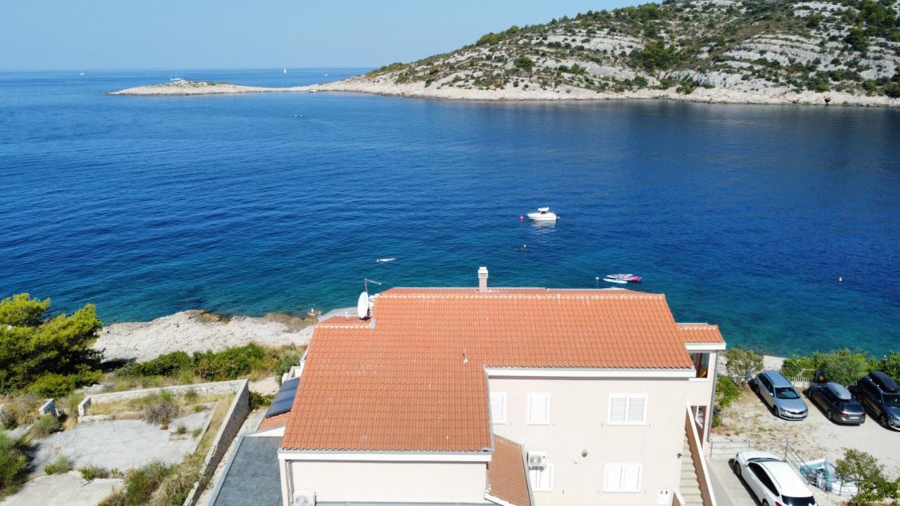 Direkt Am Meer-Apartments Puntaplanka Rogoznica  Kültér fotó