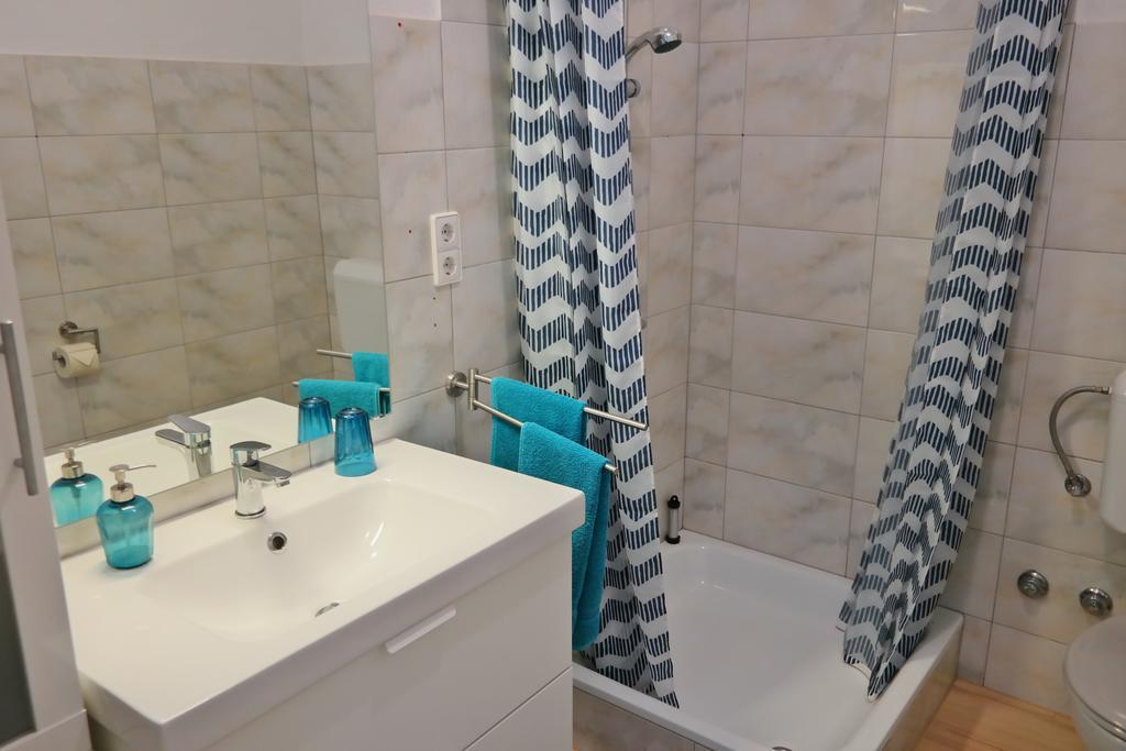 Direkt Am Meer-Apartments Puntaplanka Rogoznica  Kültér fotó